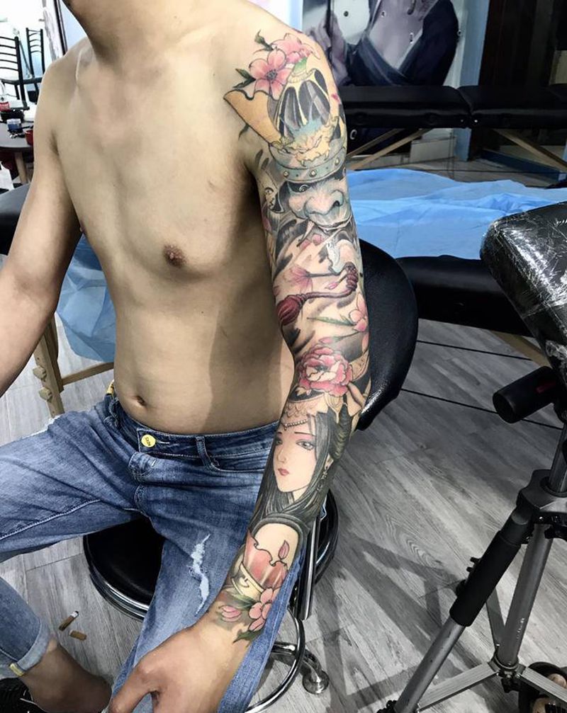 花臂武士艺妓纹身图片_手臂新传统纹身图案