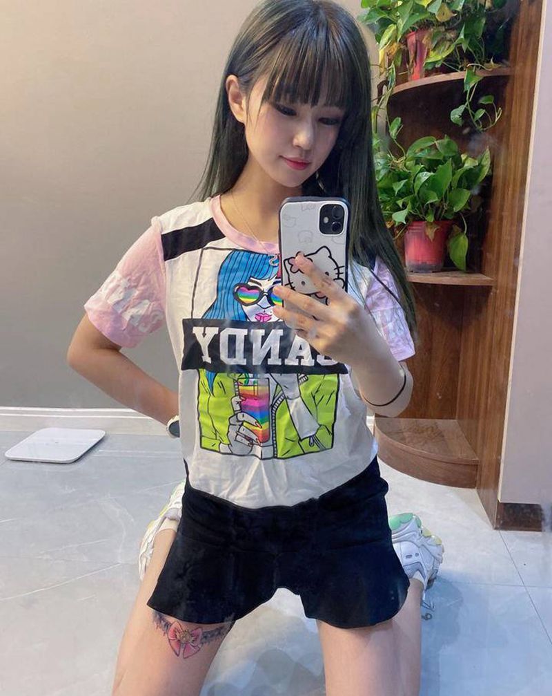 蕾丝纹身纹身图片_腿部欧美写实纹身图案