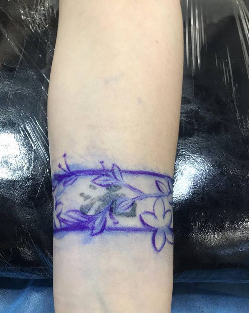 臂环遮盖纹身图片_手臂图腾纹身图案