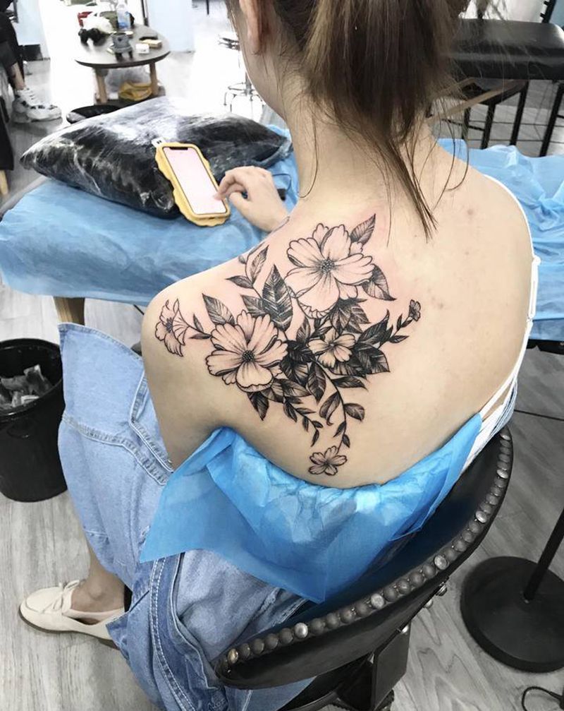 素花纹身图片_点刺纹身图案