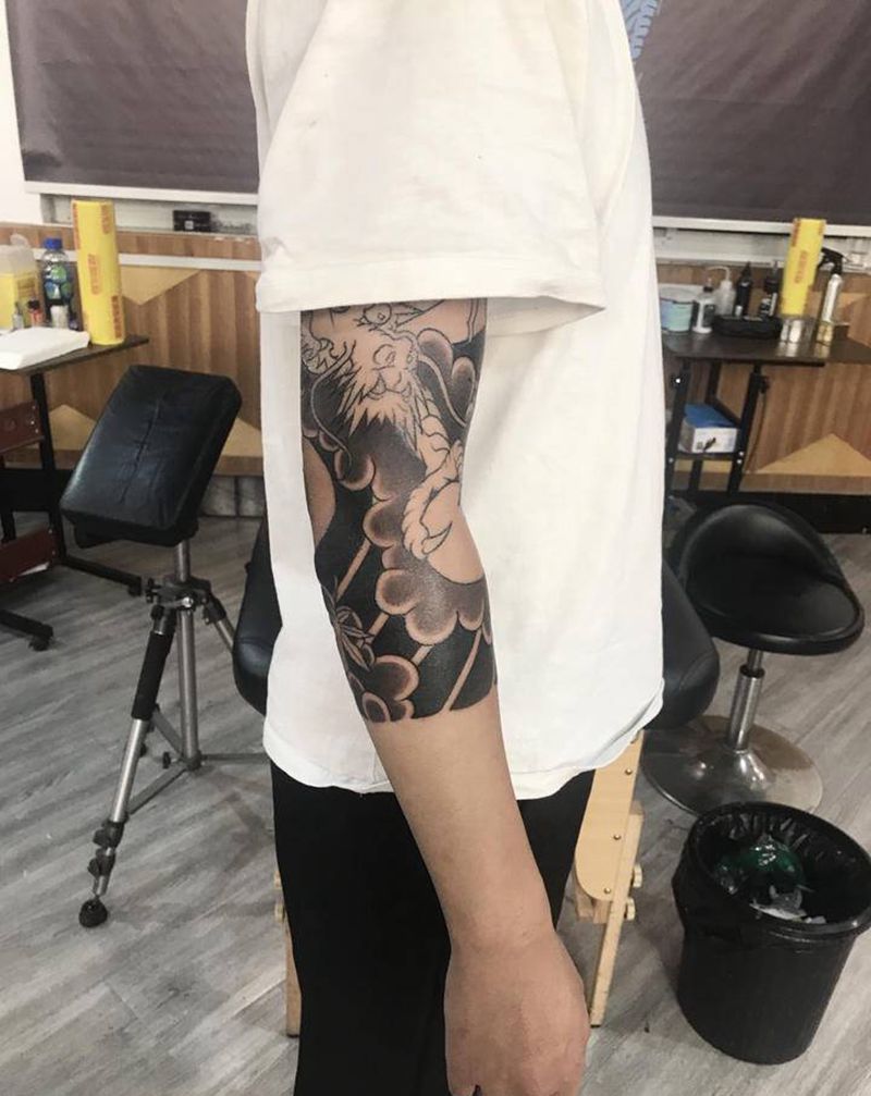 七分袖未完待续纹身图片_手臂老传统纹身图案