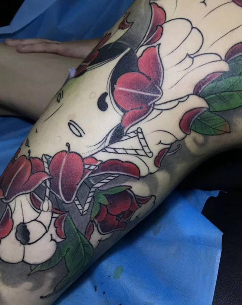 日式能面未完成纹身图片_腿部新传统New School能面纹身图案