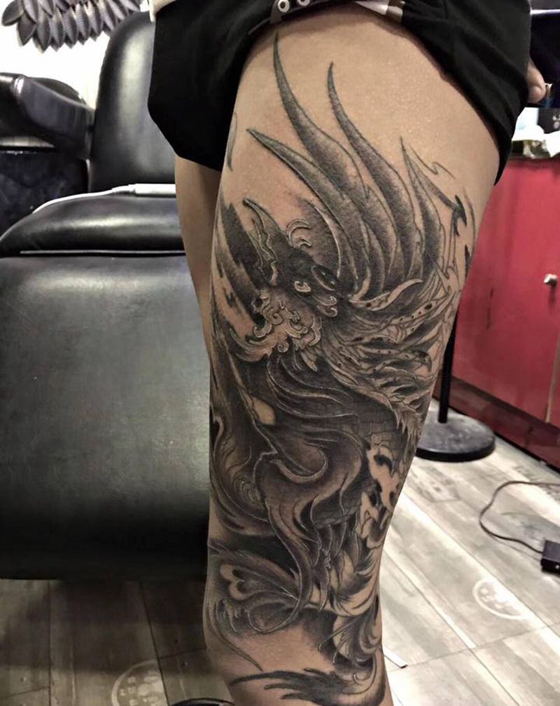 凤纹身图片_腿部纹身图案