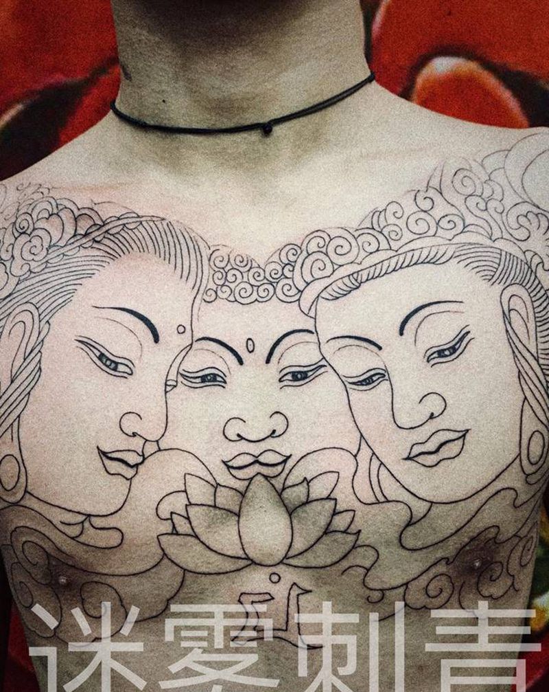 胸口线条纹身图片_胸部纹身图案