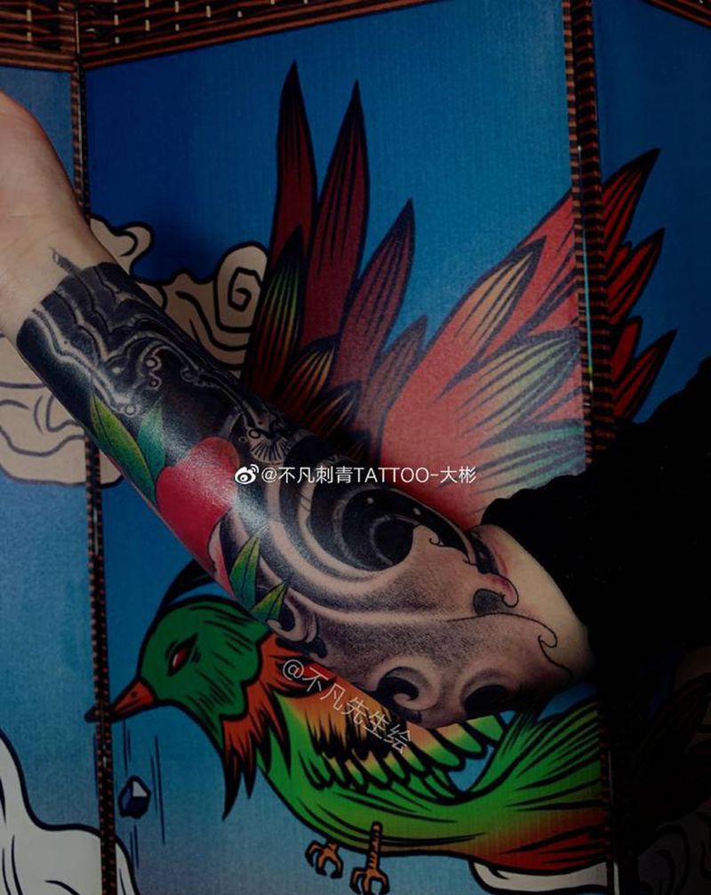 水浪，牡丹，遮盖纹身图片_手臂老传统新传统牡丹纹身图案