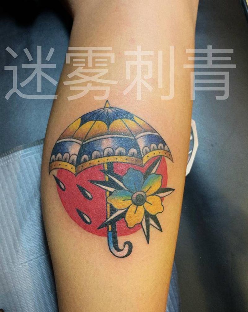 重彩小图纹身图片_腿部纹身图案