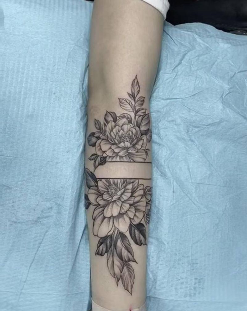 素花纹身图片_手臂纹身图案