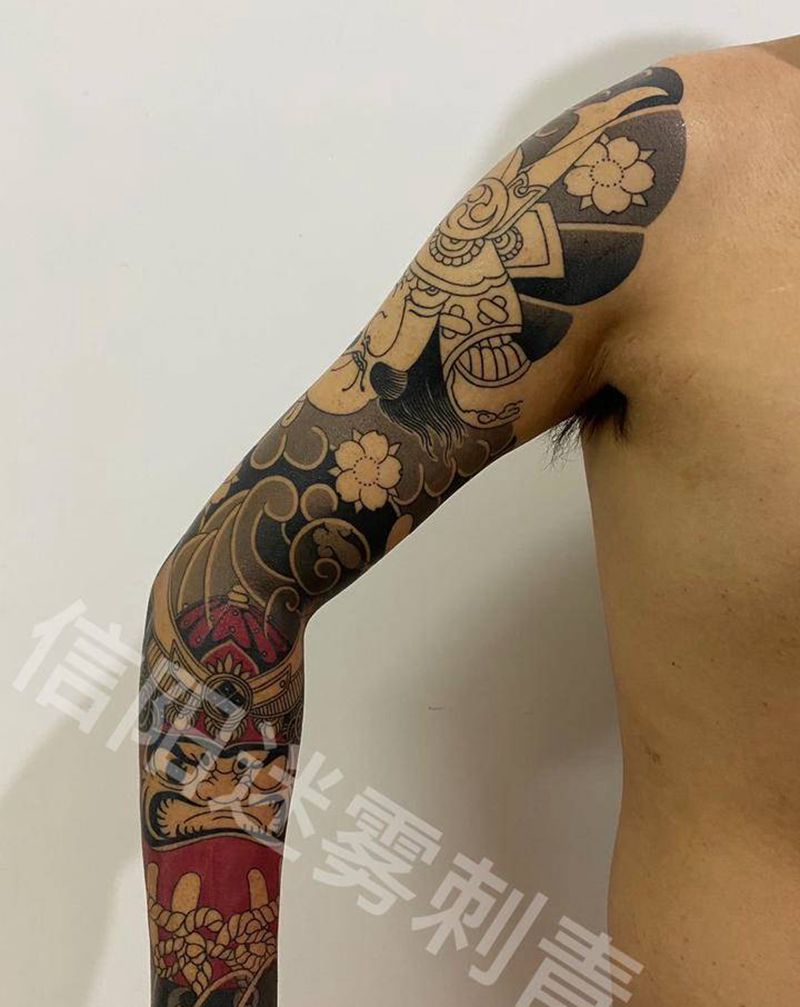 老传统日式花臂纹身图片_手臂纹身图案