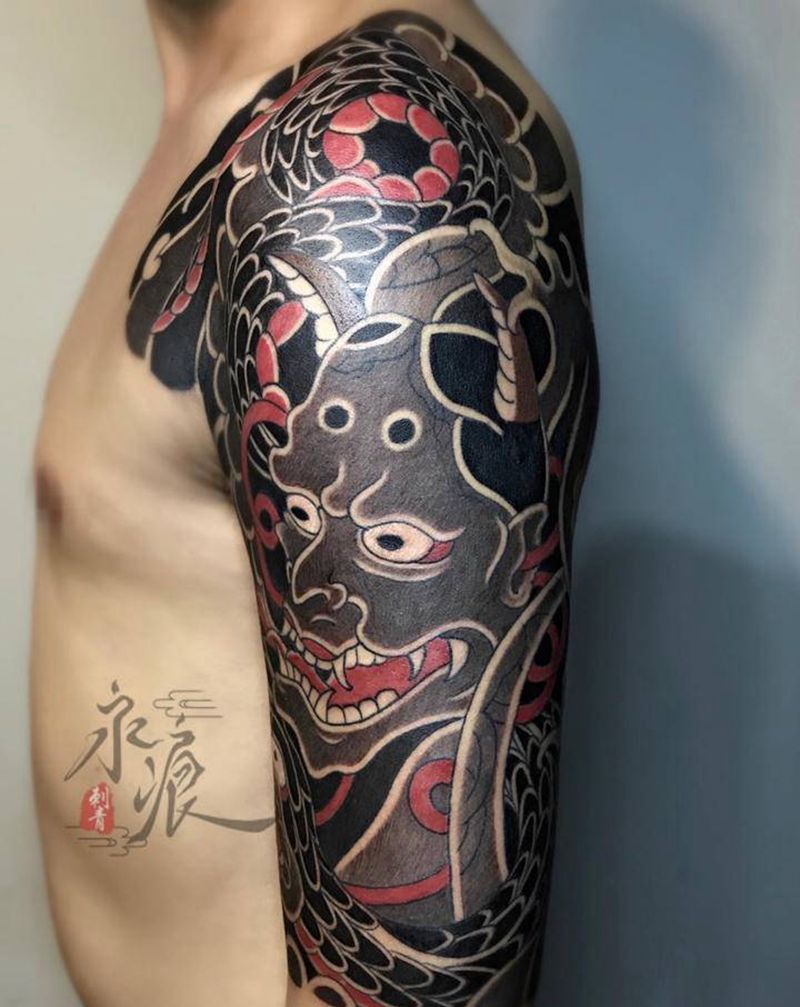 半甲般若纹身图片_手臂老传统半甲蛇般若纹身图案