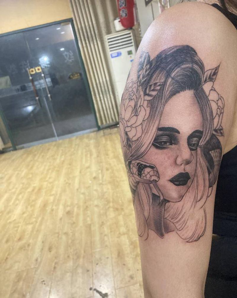 美杜莎纹身图片_手臂纹身图案