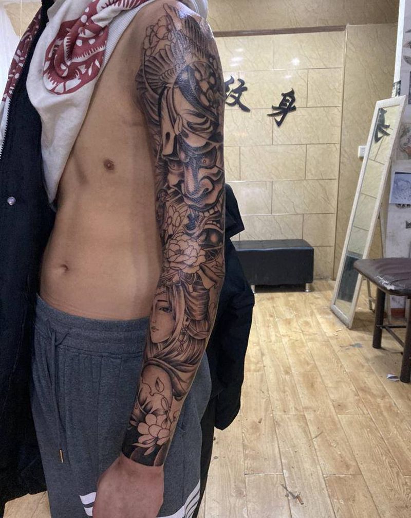 拼接花臂纹身图片_手臂纹身图案