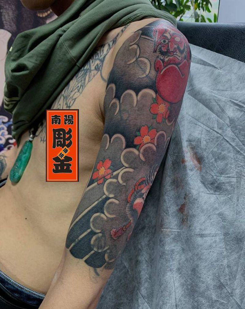 大臂遮盖纹身图片_手臂老传统老传统大臂纹身图案