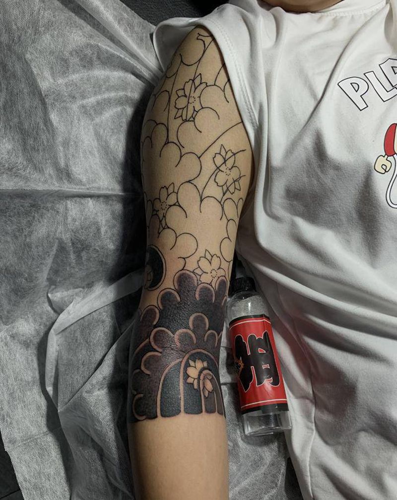 七分袖纹身图片_手臂老传统纹身图案