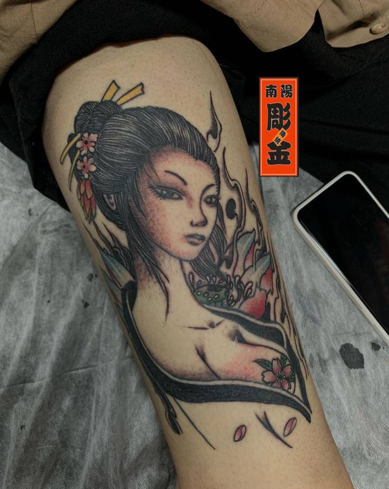 修改纹身图片_腿部新传统纹身图案