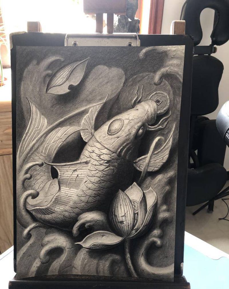 如鱼得水纹身图片_肩部新传统纹身图案