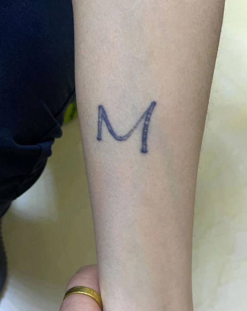 遮盖纹身图片_手臂手部欧美写实点刺纹身图案