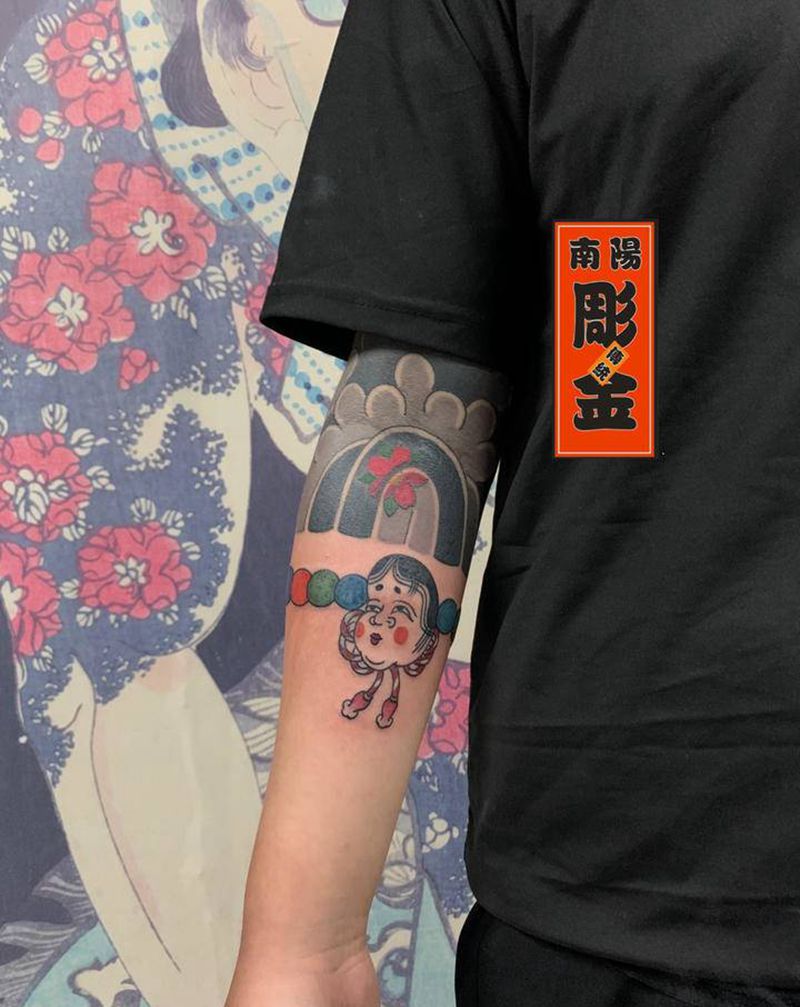 佛珠纹身图片_手臂老传统纹身图案