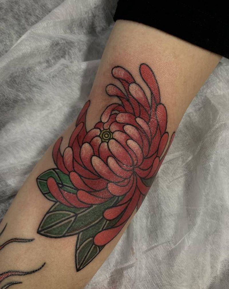 菊花纹身图片_手臂老传统菊花纹身图案