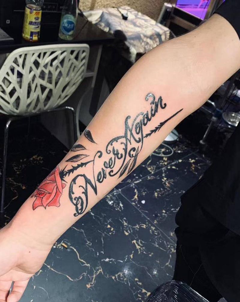 花体纹身图片_手臂纹身图案