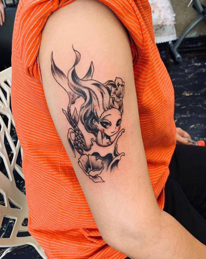 大臂小清新纹身图片_手臂纹身图案