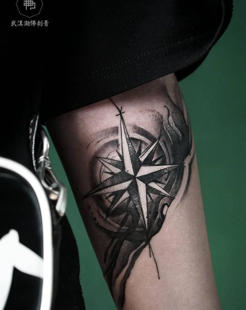 抽象水墨指南针纹身纹身图片_手臂手部水墨水彩纹身图案