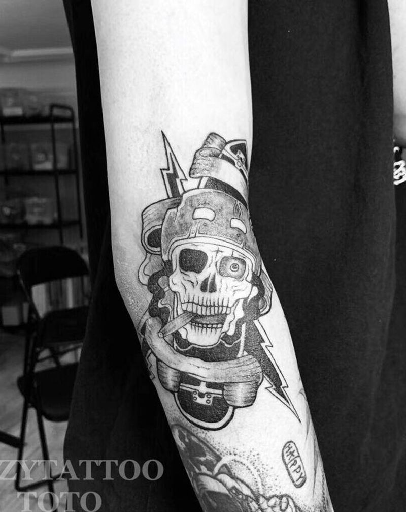 今日纹身图片_手臂手部New School纹身图案