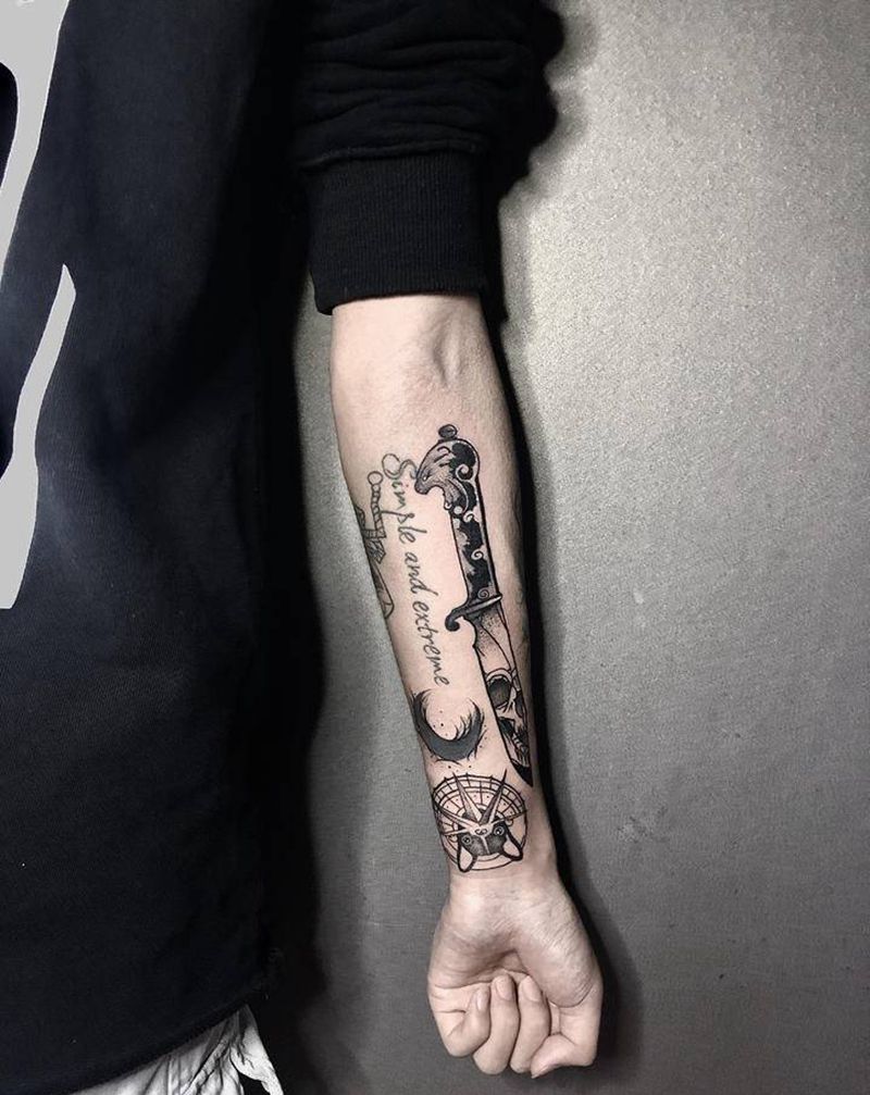 匕首old school纹身图片_手部手臂Old School纹身图案