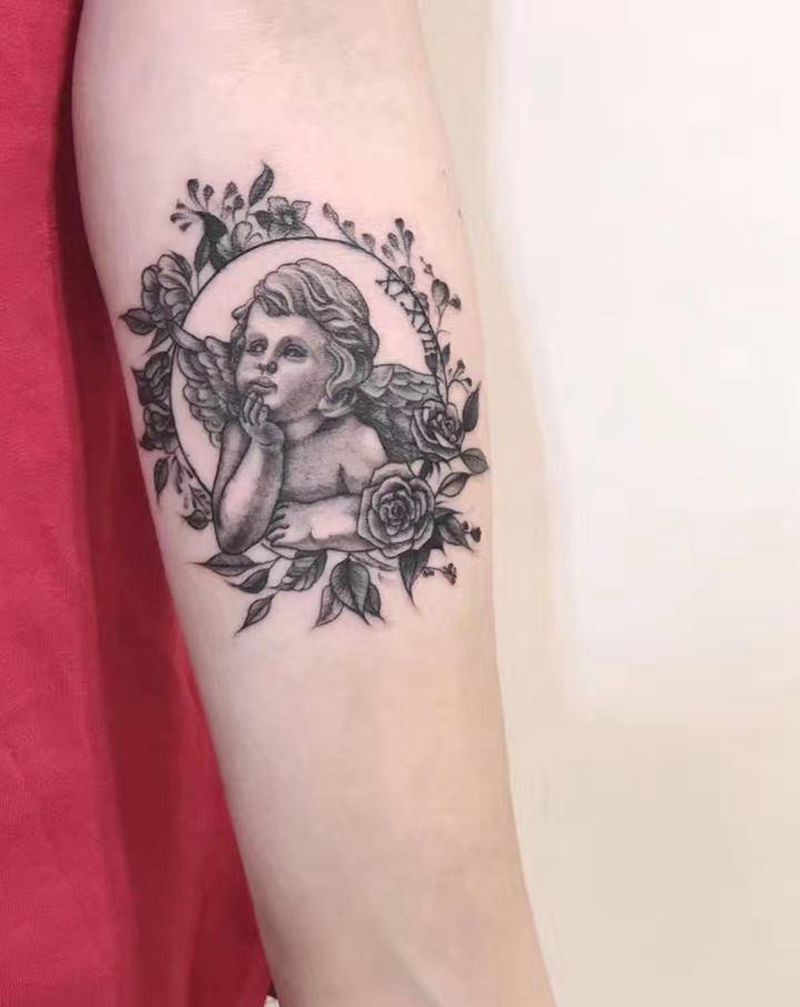 天使花环 小清新点刺纹身图片_手部手臂点刺水墨天使花环素花纹身图案