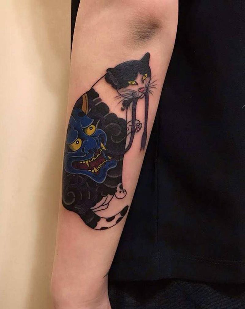 社会纹身猫 般若纹身图片_手部手臂新传统New School猫般若纹身图案