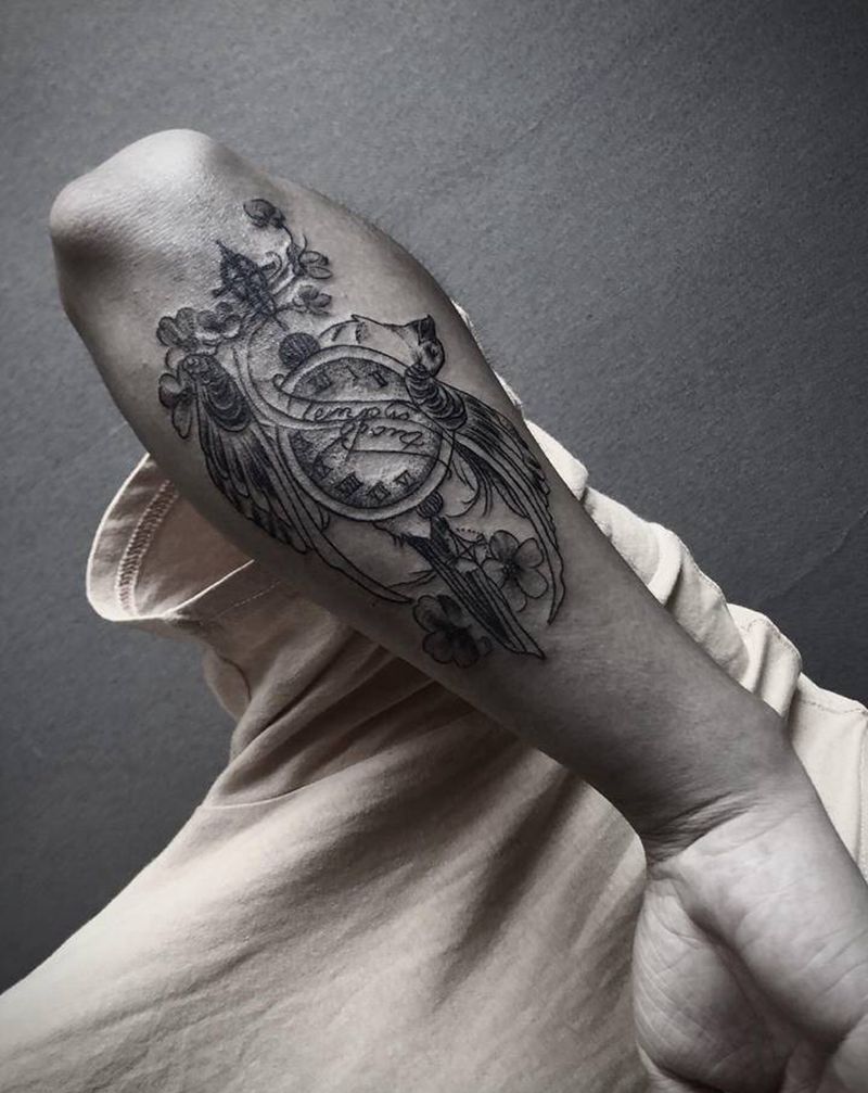 鸽子纹身图片_手臂纹身图案