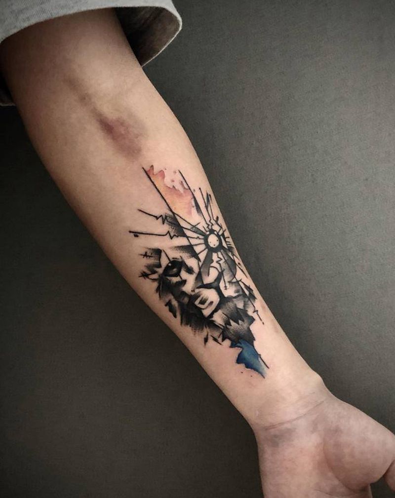 水墨狮子纹身图片_手臂纹身图案