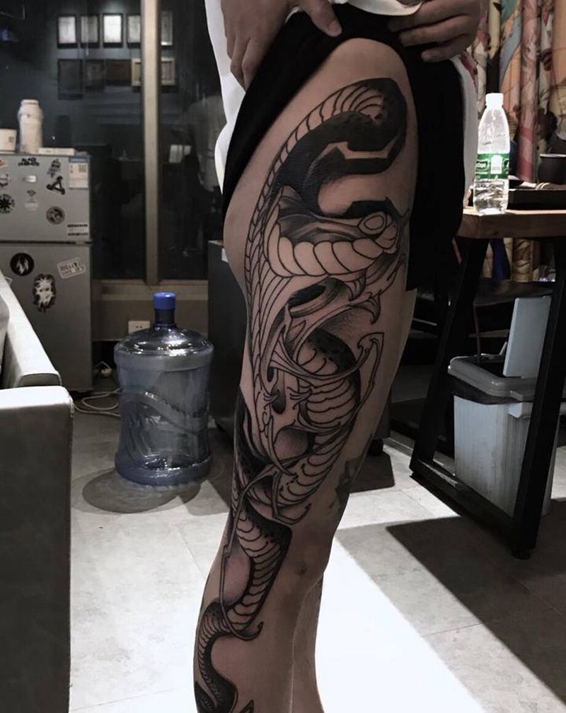 蛇未完、纹身图片_New School纹身图案