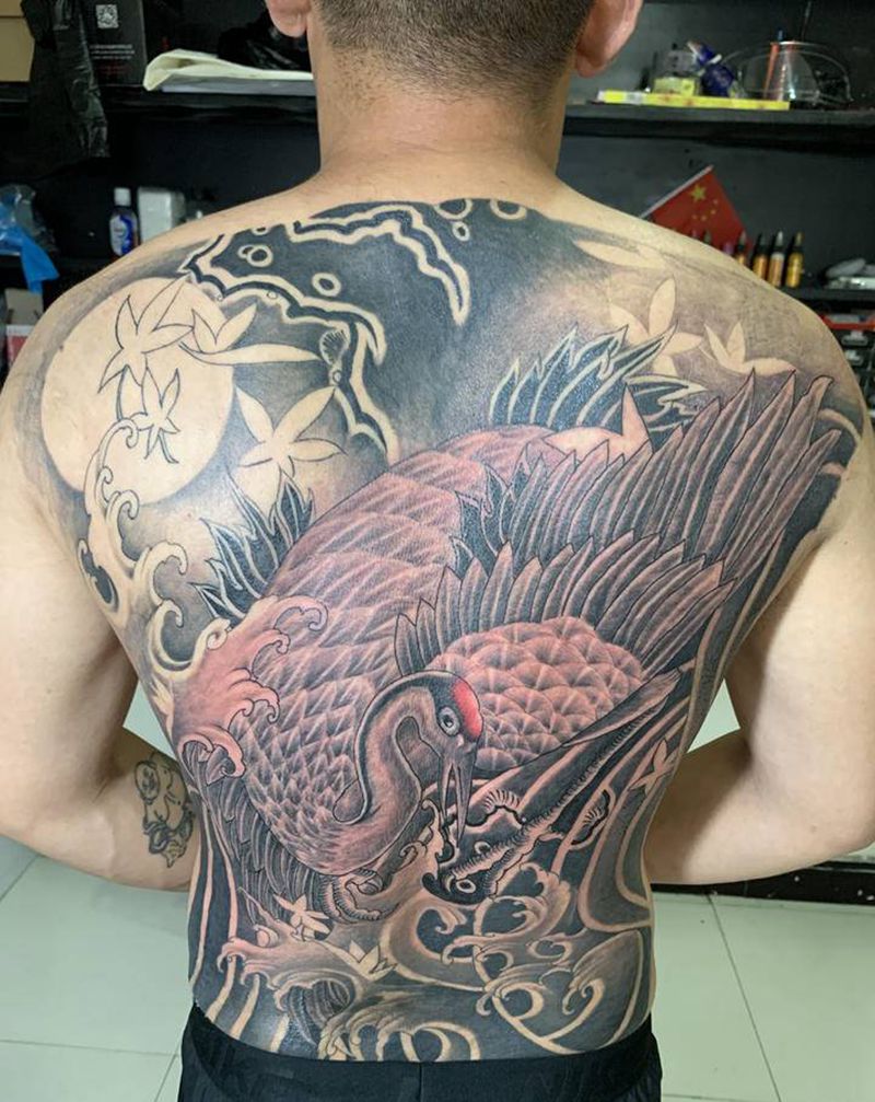 鹤纹身图片_新传统纹身图案