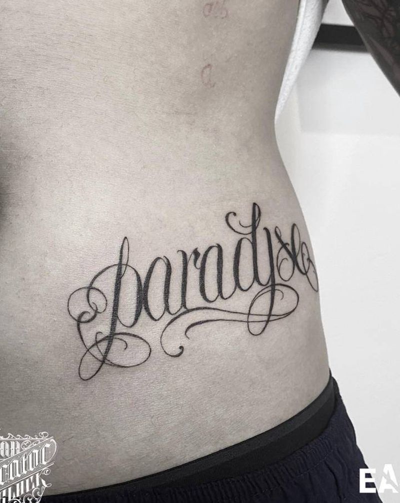 花体字纹身图片_腹部花体字花体字纹身图案