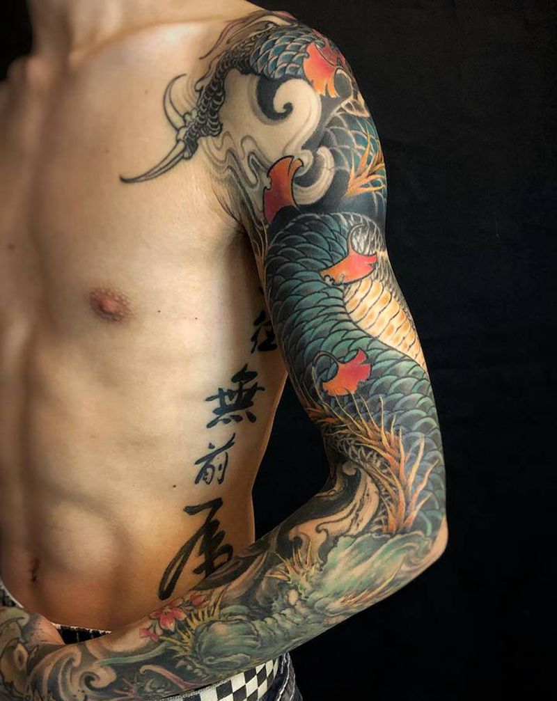 龙臂纹身图片_手臂手部新传统龙纹身图案