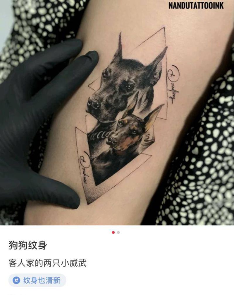 客人家的两只小威武纹身图片_腿部手部欧美写实点刺狗宠物纹身图案