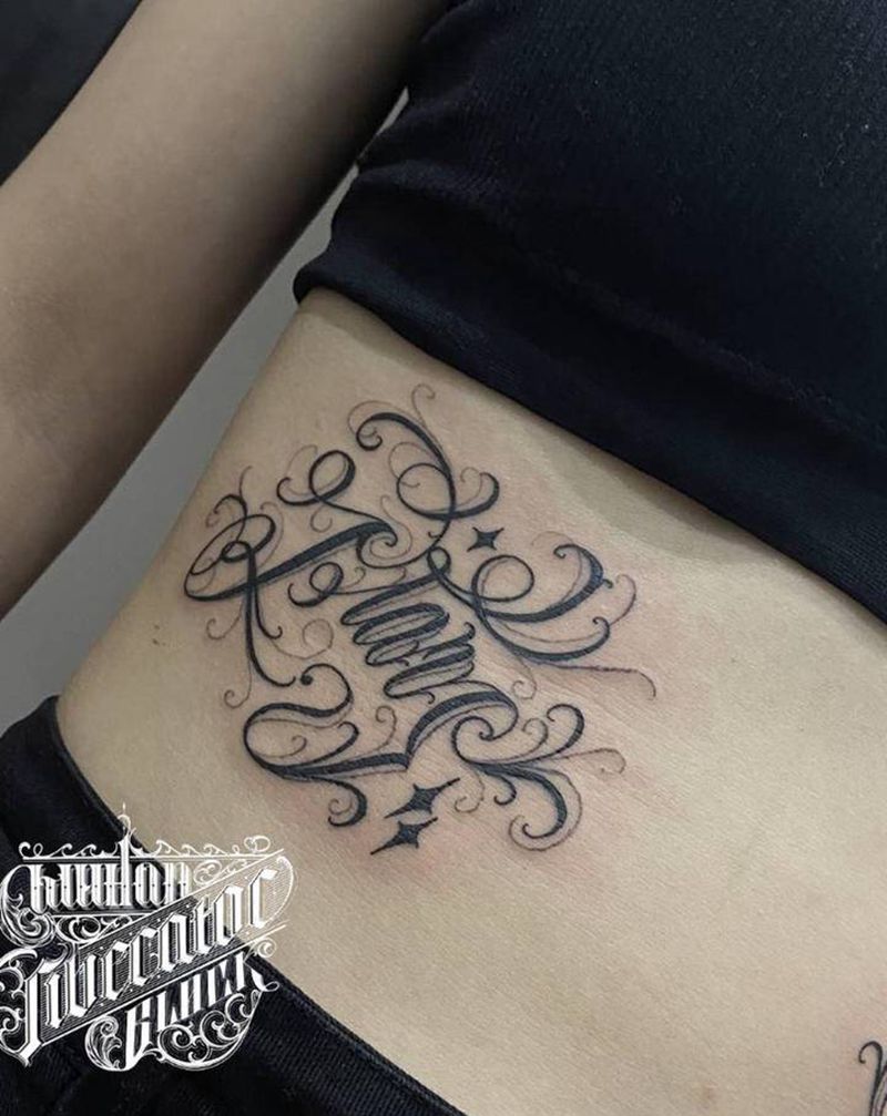 星星彩虹纹身图片_胸部花体字花体字纹身图案