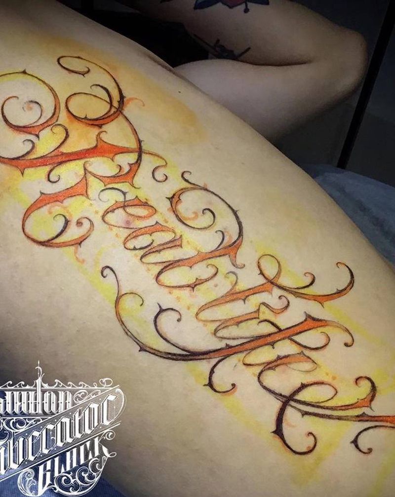 花体字纹身图片_腰部花体字花体字纹身图案