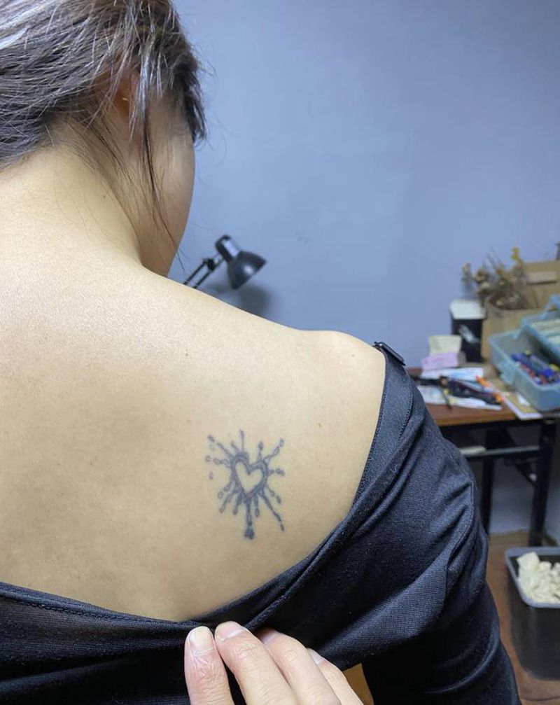 水墨遮盖.纹身图片_肩部手臂水墨纹身图案