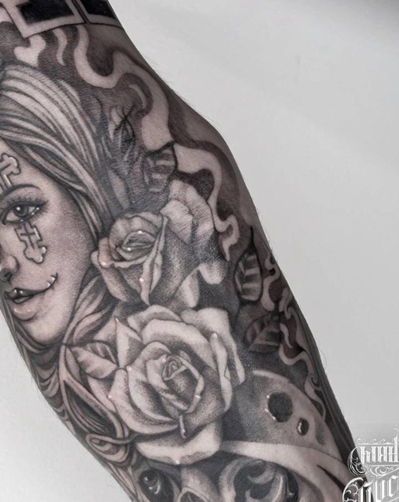 #chicano纹身图片_手臂欧美写实骷髅玫瑰女人纹身图案