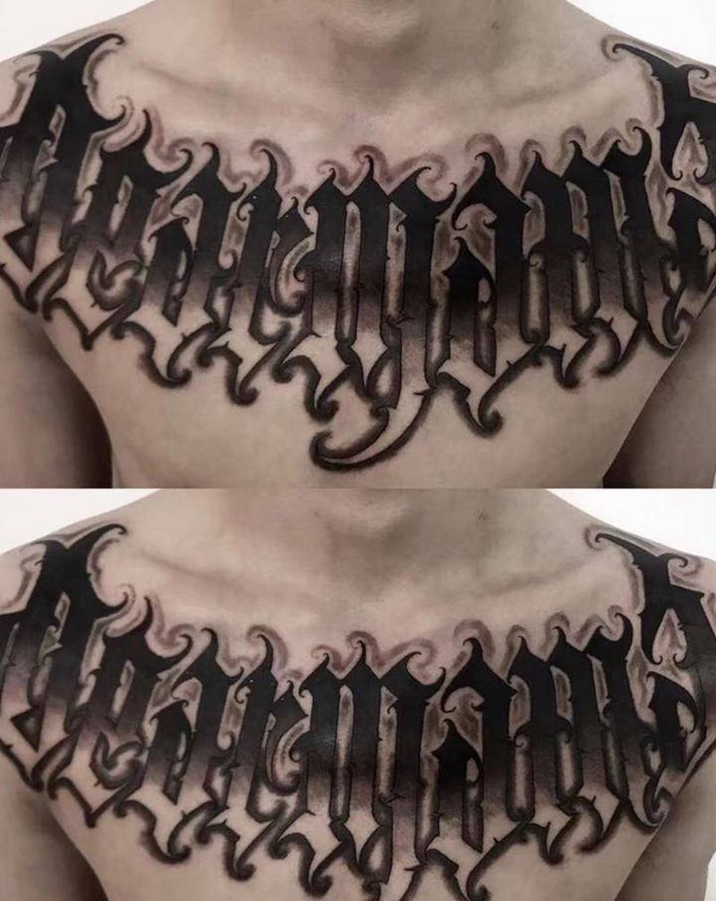 UVB2纹身图片_胸部腹部花体字Old School纹身图案