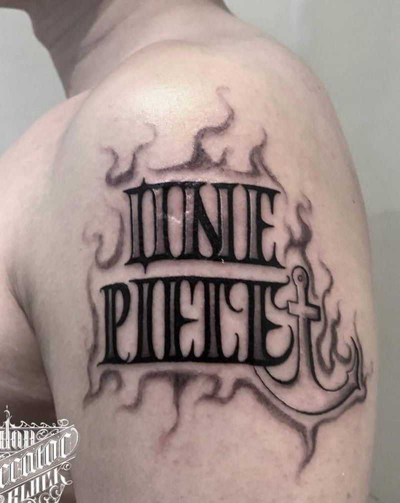 UVB2纹身图片_手臂花体字纹身图案