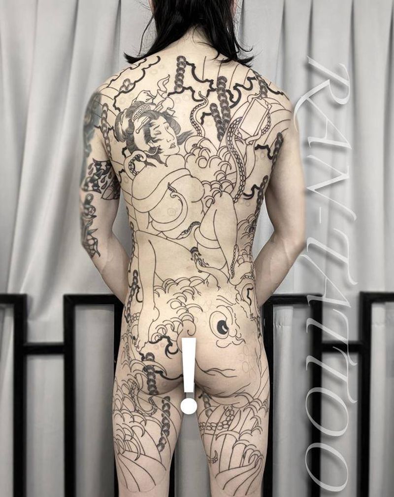 原创海女的梦老传统满背纹身图片_背部腿部老传统新传统浪章鱼艺伎纹身图案