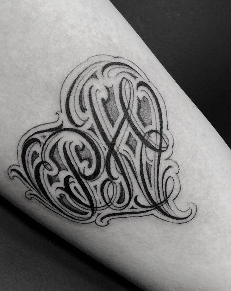 花体字纹身图片_手臂花体字花体字纹身图案