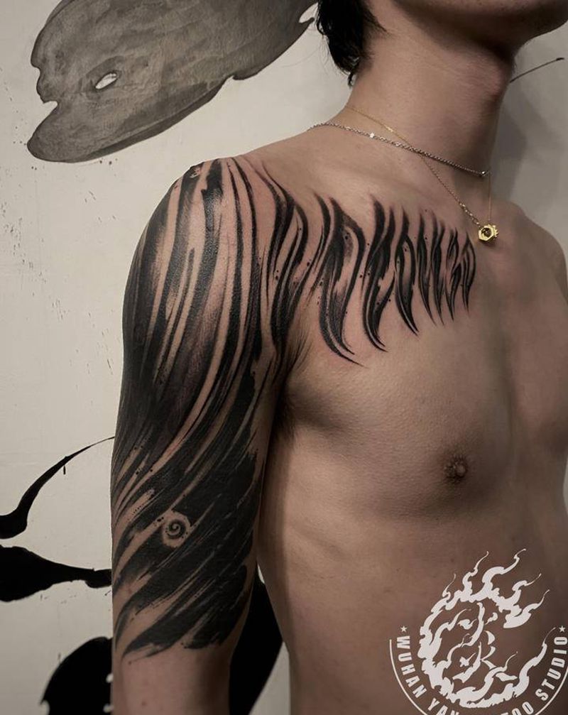 2020.12.30纹身图片_胸部手臂水墨花体字纹身图案