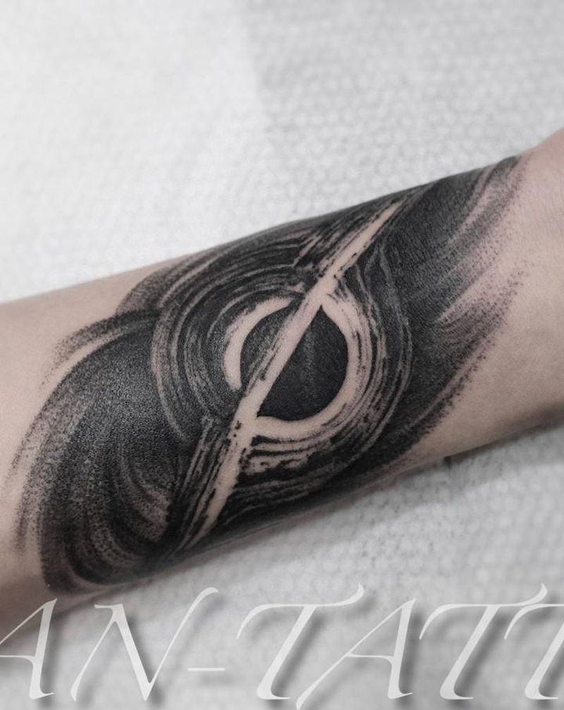 黑洞纹身图片_手臂手部图腾点刺黑洞纹身图案