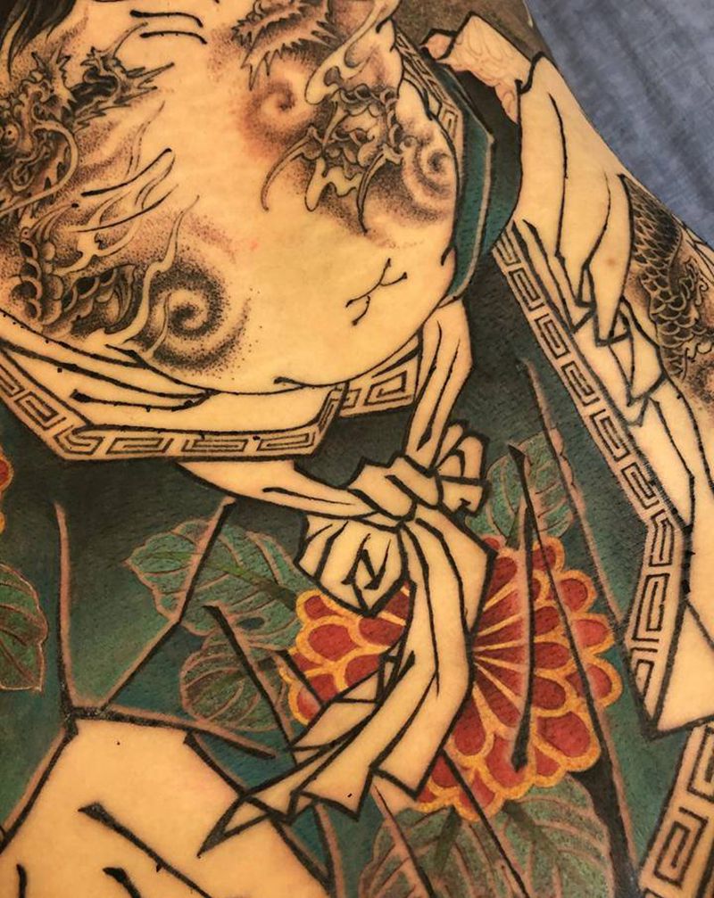 九纹龙史进纹身图片_背部腰部老传统新传统日式龙纹身图案