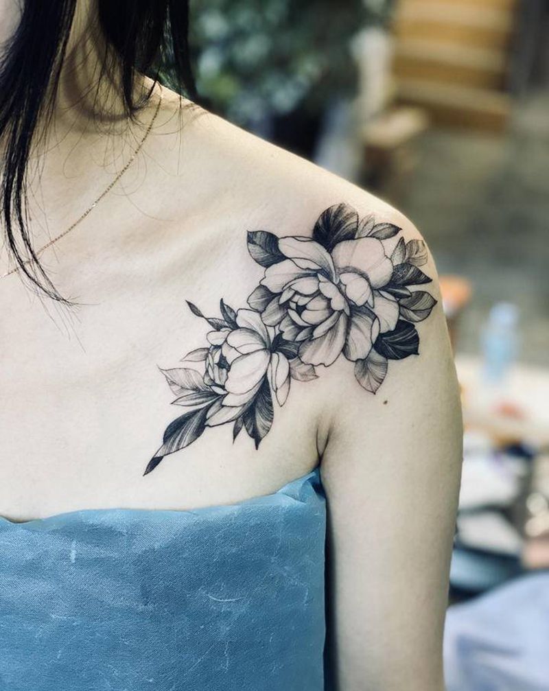 素花纹身图片_肩部纹身图案