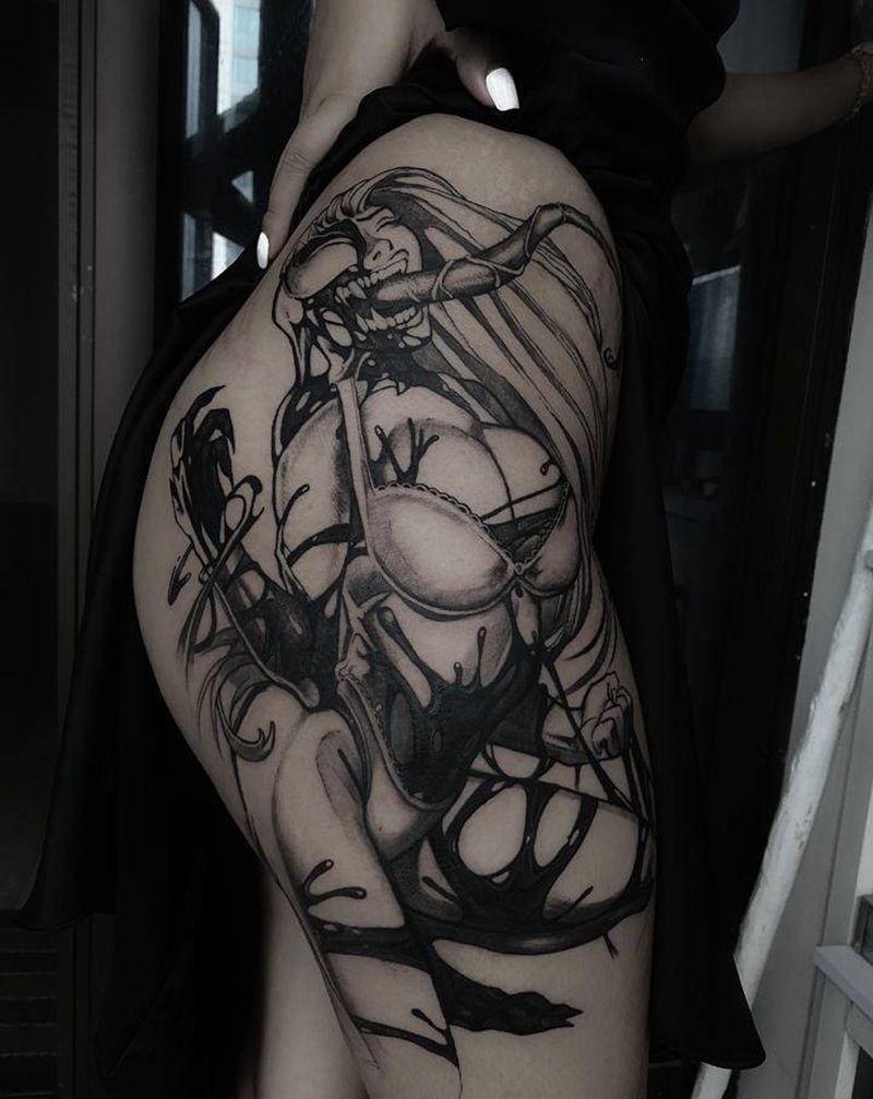 毒液女纹身图片_腿部臀部水墨欧美写实纹身图案