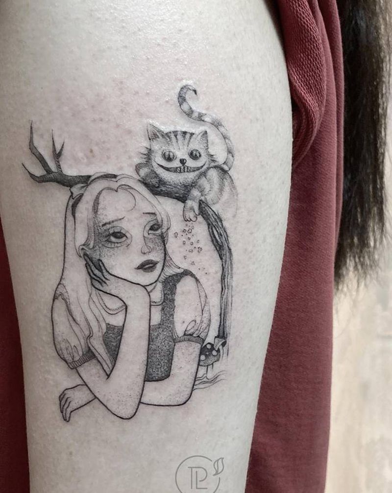 爱丽丝梦游仙境纹身图片_肩部手臂纹身图案